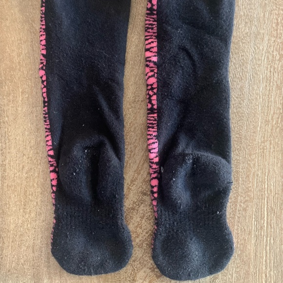 Nike Girl Tall socks 🧦 - Picture 4 of 6